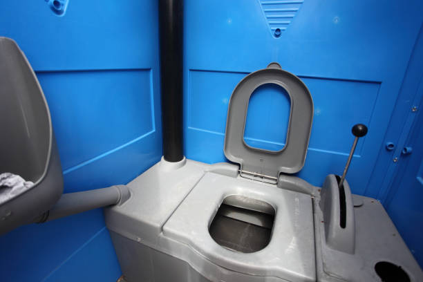 Types of Portable Toilets We Offer in Plumsteadville, PA